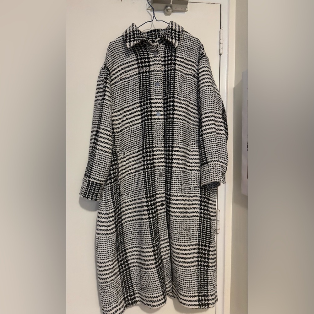 RW&CO long oversized Shacket - Picture 7 of 8